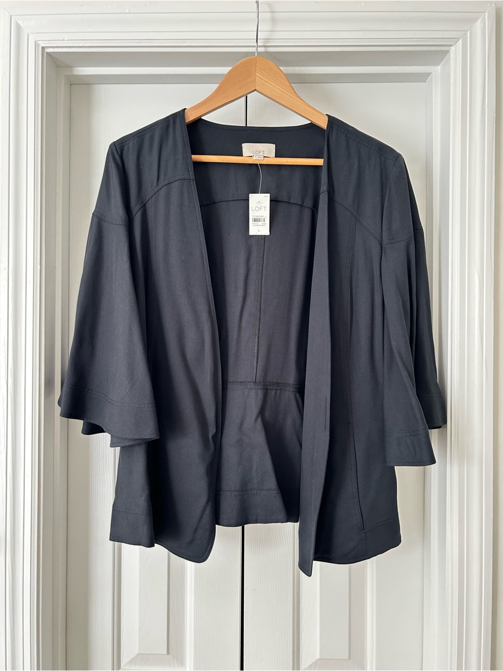 LOFT Black Open-Front Butterfly Sleeve Jacket